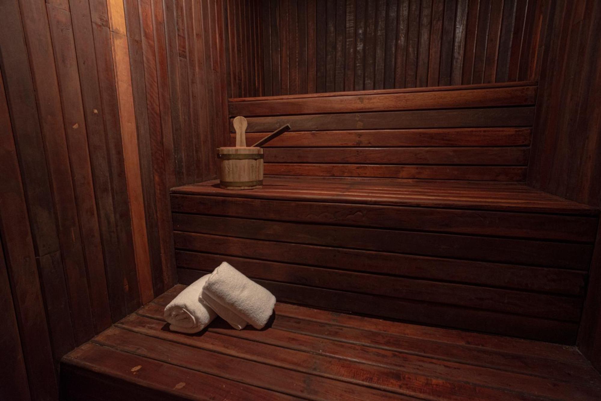 Overo Lodge & Selva プエルト・イグアス エクステリア 写真